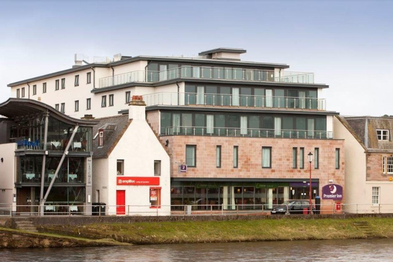 Premier Inn Inverness Centre - River Ness Luaran gambar