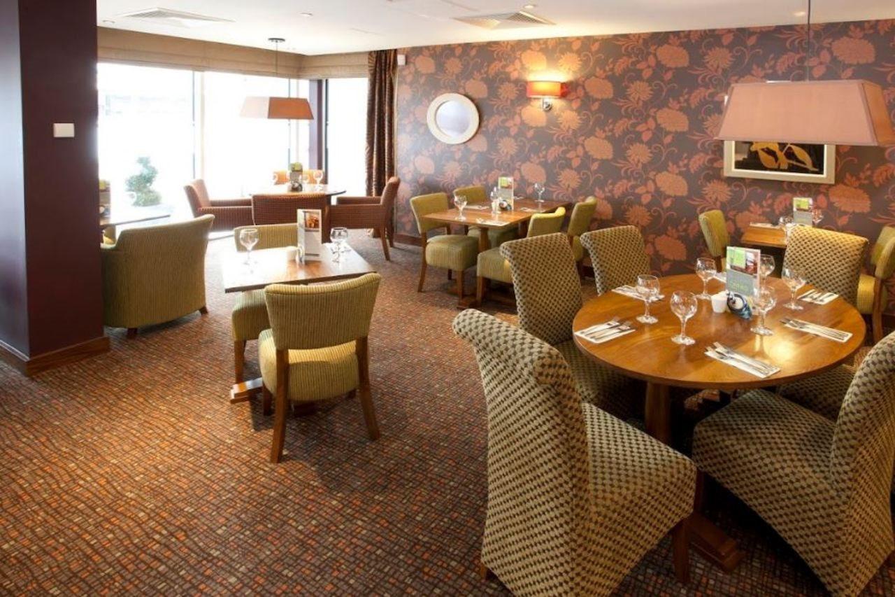 Premier Inn Inverness Centre - River Ness Luaran gambar