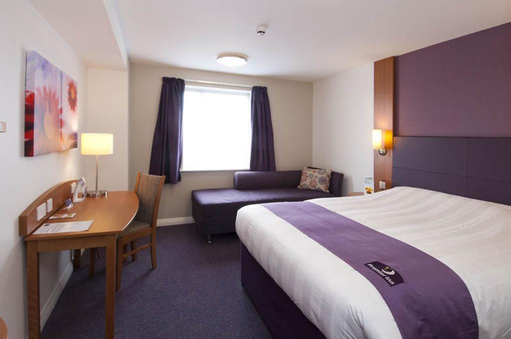Premier Inn Inverness Centre - River Ness Luaran gambar