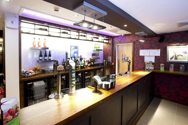 Premier Inn Inverness Centre - River Ness Luaran gambar