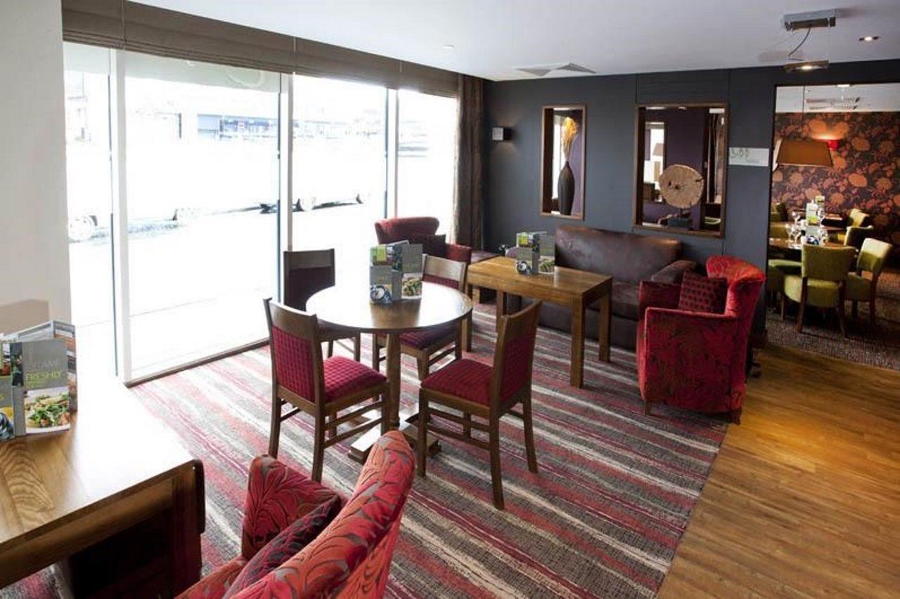 Premier Inn Inverness Centre - River Ness Luaran gambar