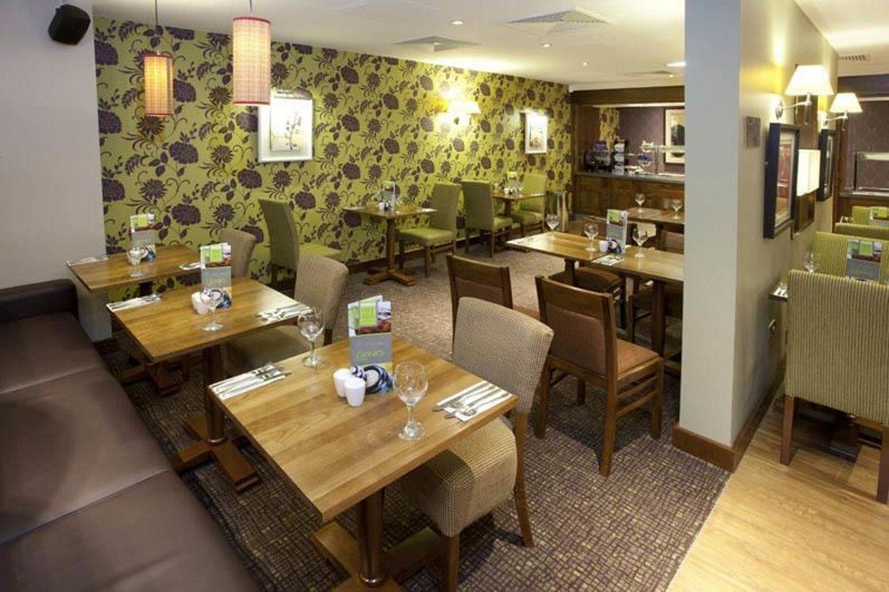 Premier Inn Inverness Centre - River Ness Luaran gambar